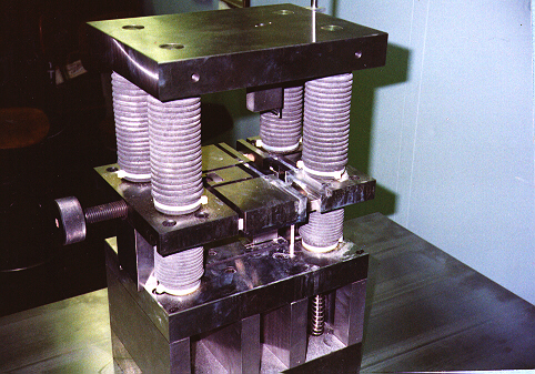 Prototype molding machine